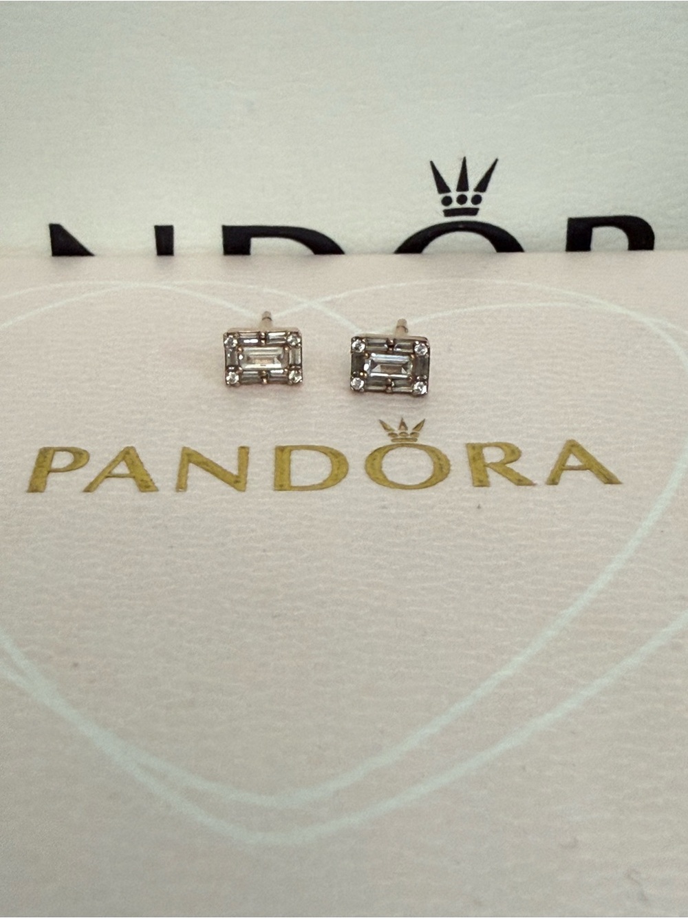 Authentic Pandora Rose™ Collection Luminous Ice Stud CZ Earrings 287567CZ